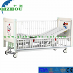 Cama médica ajustable para niños de hospital con tobogán con sistema de frenos central